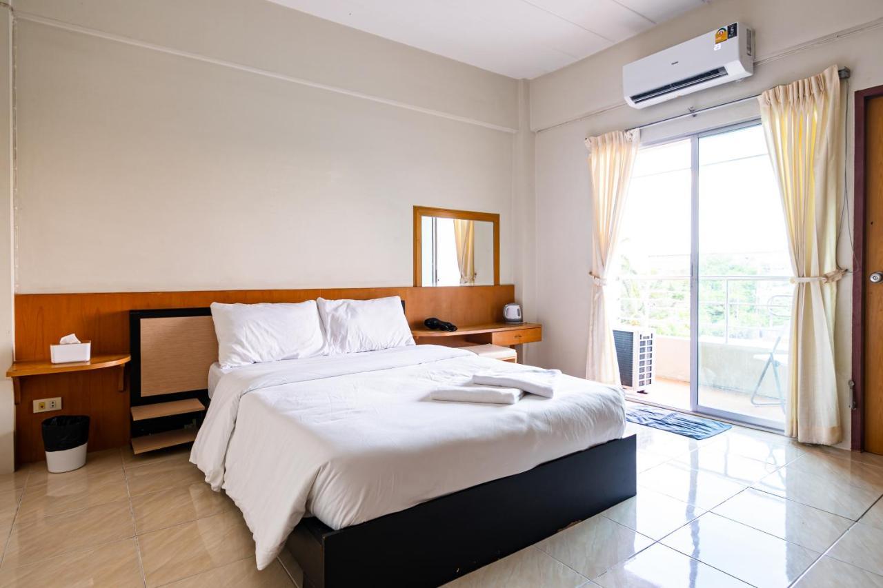 Go Inn V สนามบิน Bangkok Kültér fotó